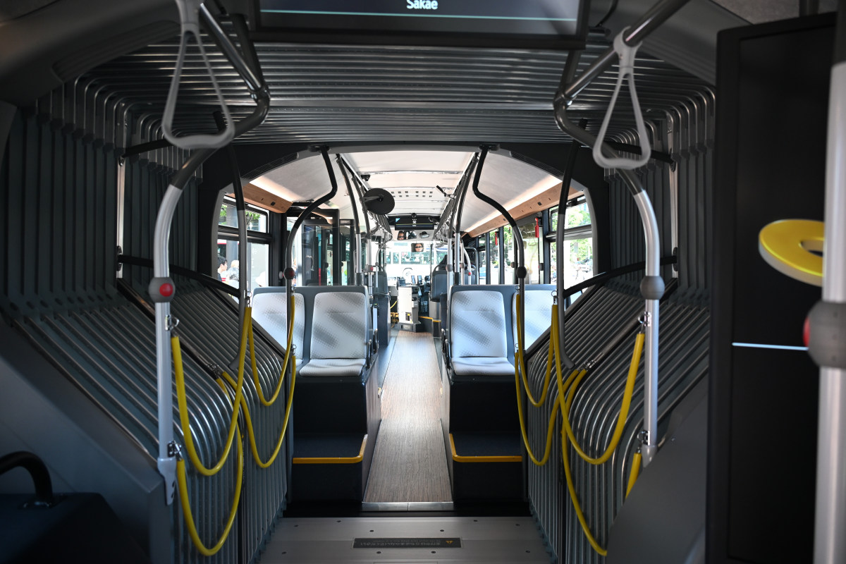 Bus Corner Japan 名古屋SRT -黄河铁路网